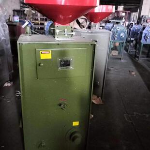 SB30型1100-1500kg/h碾米机带抛光水稻脱壳机剥谷机可配电机柴油
