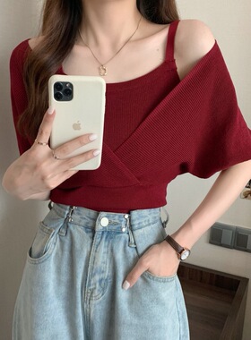 夏季新款韩系chic设计感吊带假两件短袖T恤女别致枣红色针织上衣