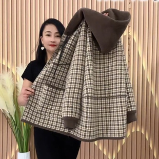 秋冬季新款双面外套连帽格子宽松女士拉链中年外套上衣女