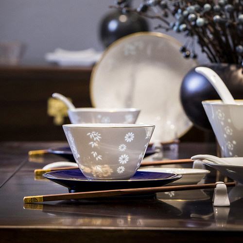 玉柏餐具会发光的玲珑瓷乔迁送礼