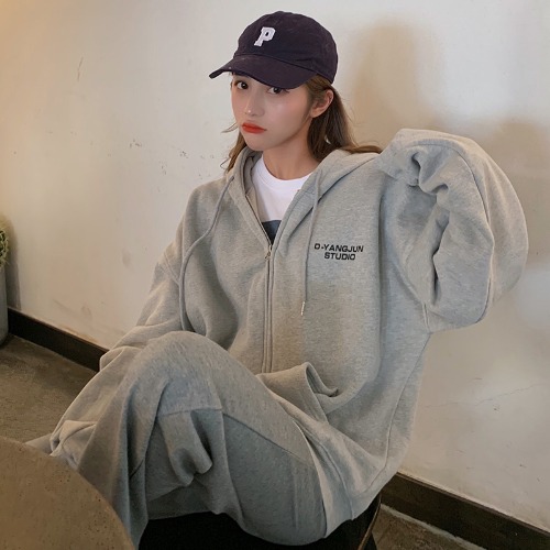 New simple letter embroidered Hoodie loose solid color cardigan zipper Plush sweater