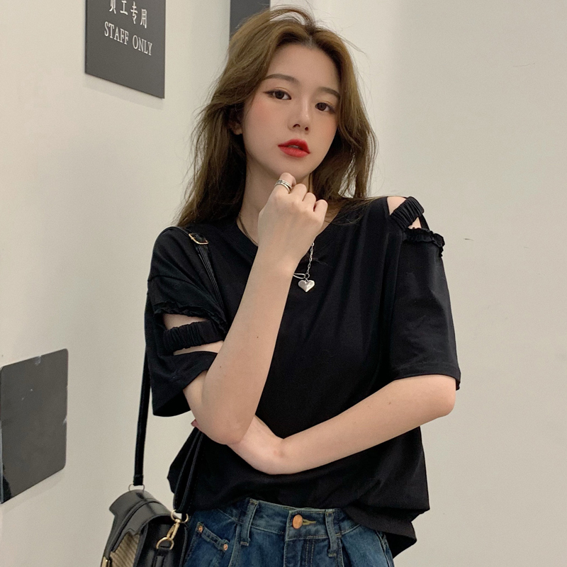實拍夏季新款短袖破洞露肩寬鬆恤女上衣