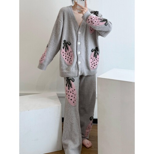 韩版简约慵懒草莓半边绒睡衣冬季女款开衫长裤可外穿家居服两件套