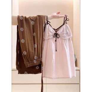 法式 家居服套装 宫延风假两件吊带睡衣女夏款 背心长裤 新款 沐染家