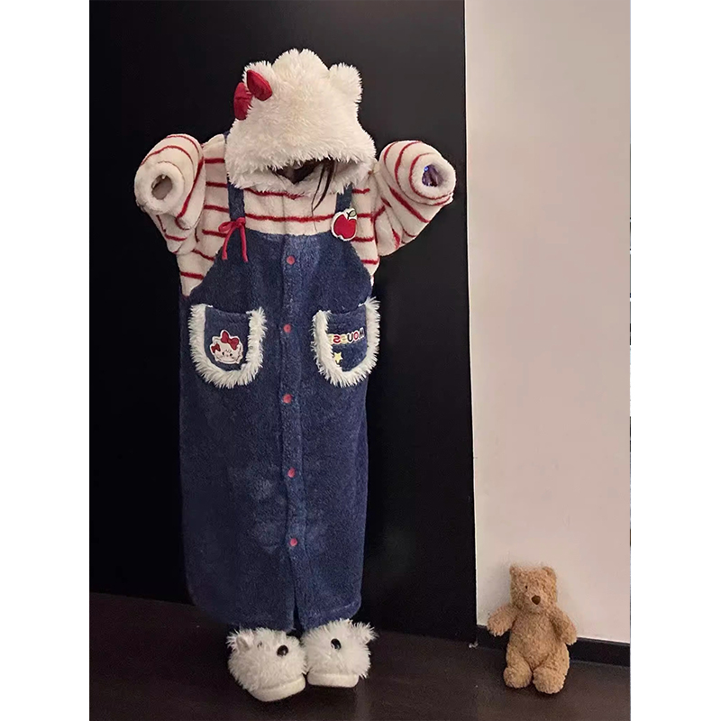 少女可爱小猫珊瑚绒保暖连帽睡袍