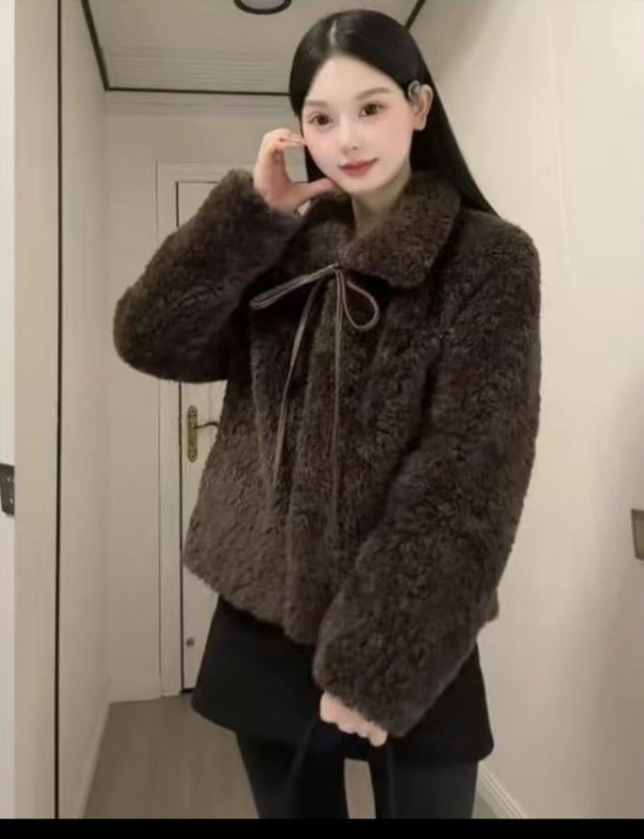 ‘墨玉柔绒’2026秋冬新款韩系宽松加厚保暖短外套女气质冬季韩版