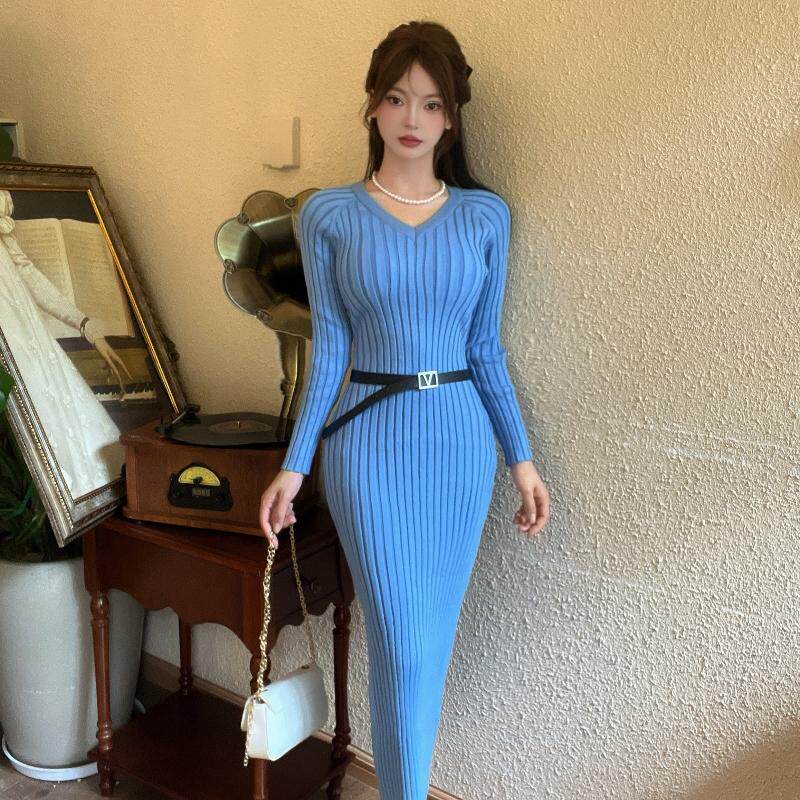 外穿长款v领修身显瘦蓝色简约