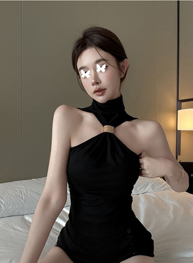 TYST酷飒御姐辣妹挂脖挖肩吊带背心夏季修身收腰高领无袖打底上衣