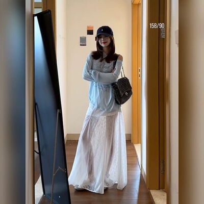 MAXMENT清冷高级感法式蕾丝拼接V领衬衫休闲通勤穿搭上衣女
