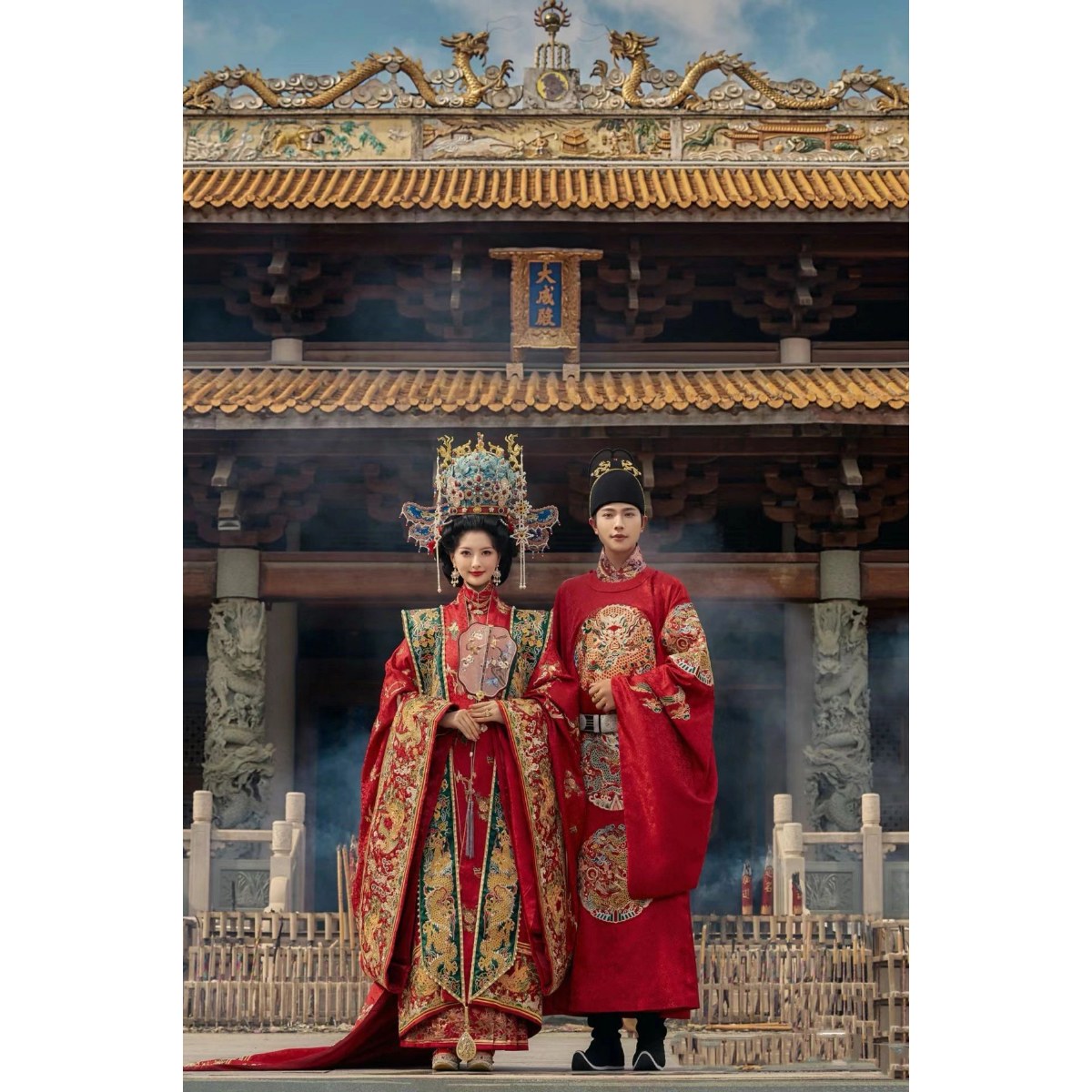 汉服婚服明制凤冠霞帔中式婚礼嫁衣新郎宋制结婚新娘定制租赁出租