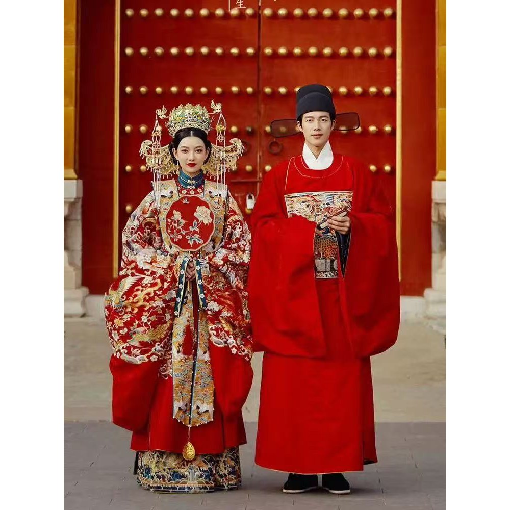 出租明制汉服婚服凤冠霞帔拖尾中式婚礼宋制结婚嫁衣新娘定制租赁