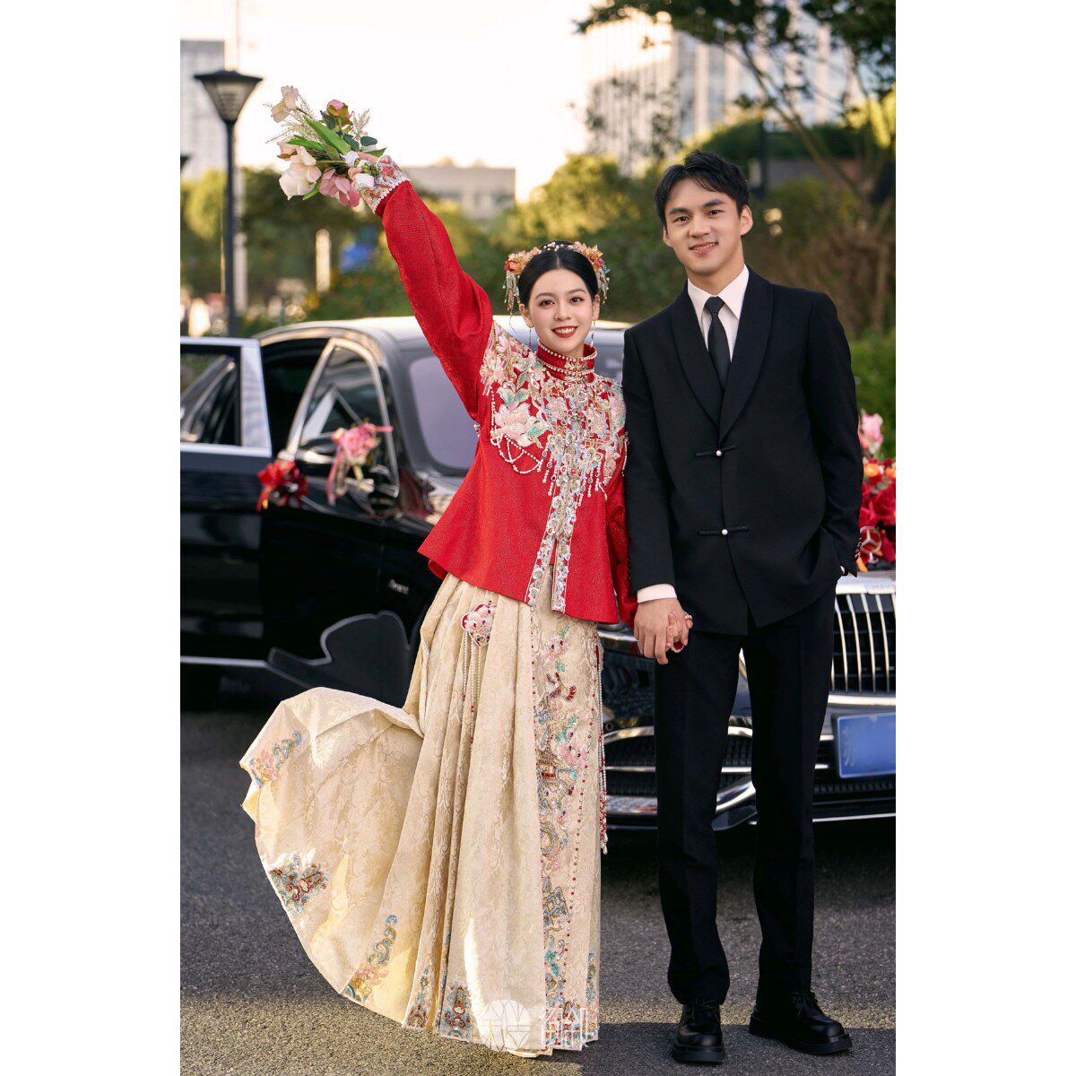 出租倒叙中式明制宋制汉服婚服复古婚礼定制嫁衣凤冠霞帔婚礼租赁