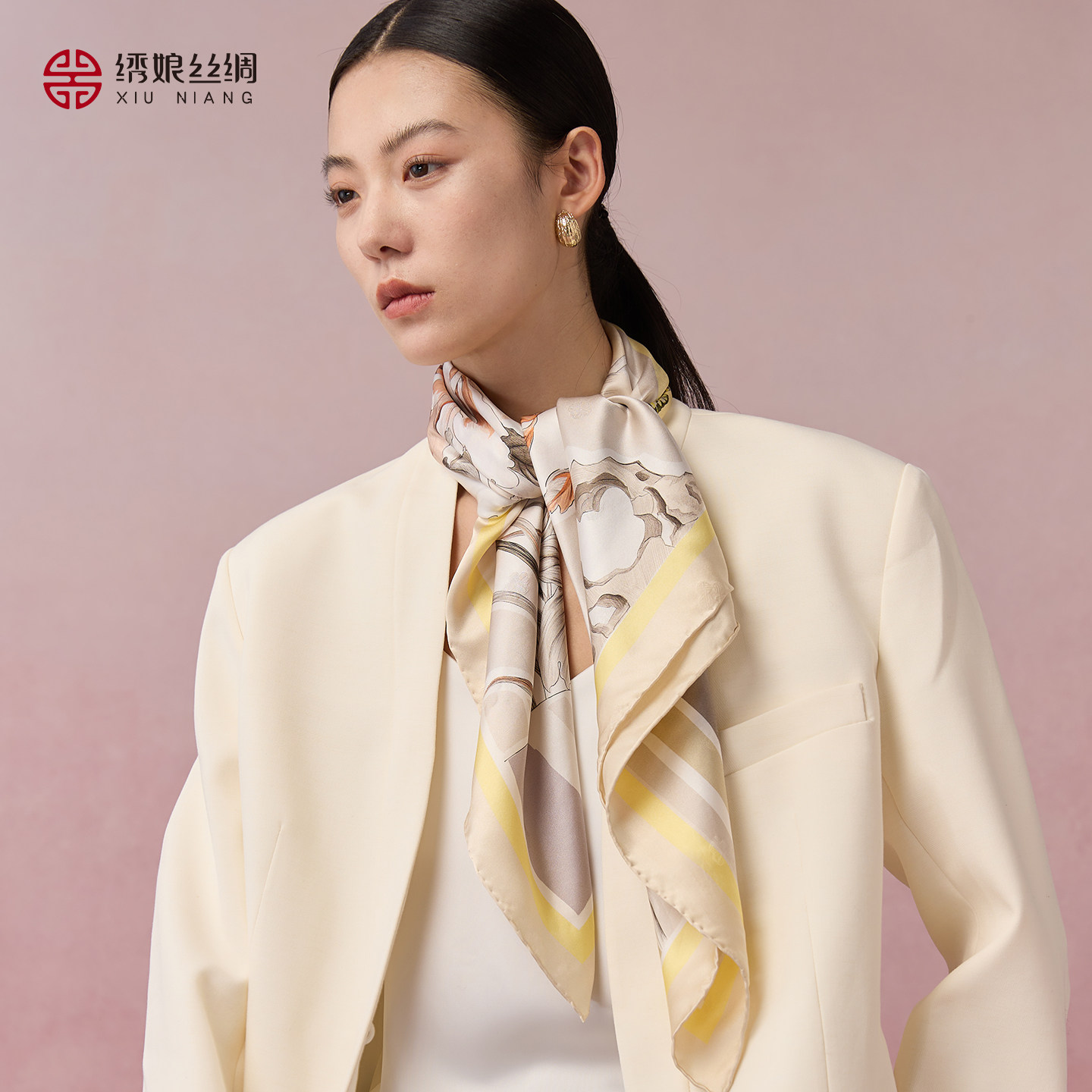 绣娘丝绸2026春夏真丝方巾双面印花丝巾高级披肩女外搭送女友礼物