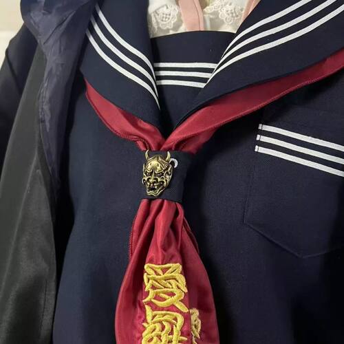 原创日系刺绣般若铜扣领巾