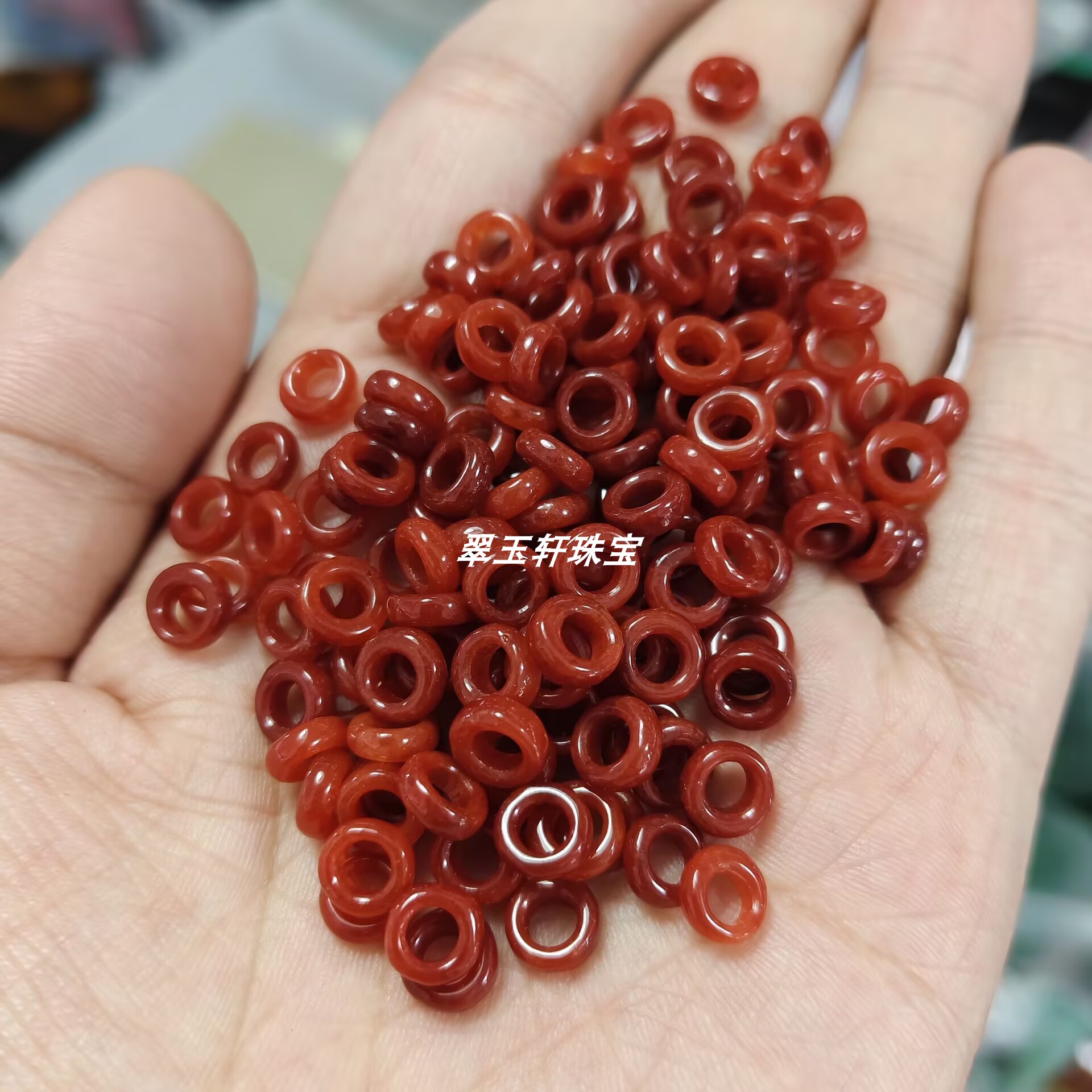 翡翠红翡玉环大孔玉石散珠红干青吊环跑环甜甜圈DIY饰品配件直销图片