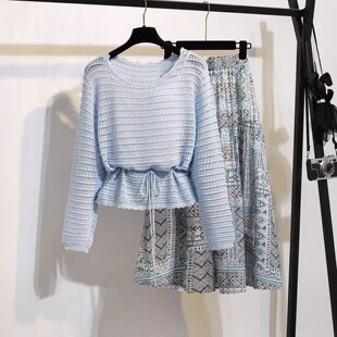 波西米亚风收腰镂空针织罩衫 两件套 高腰碎花半身裙气质减龄时尚