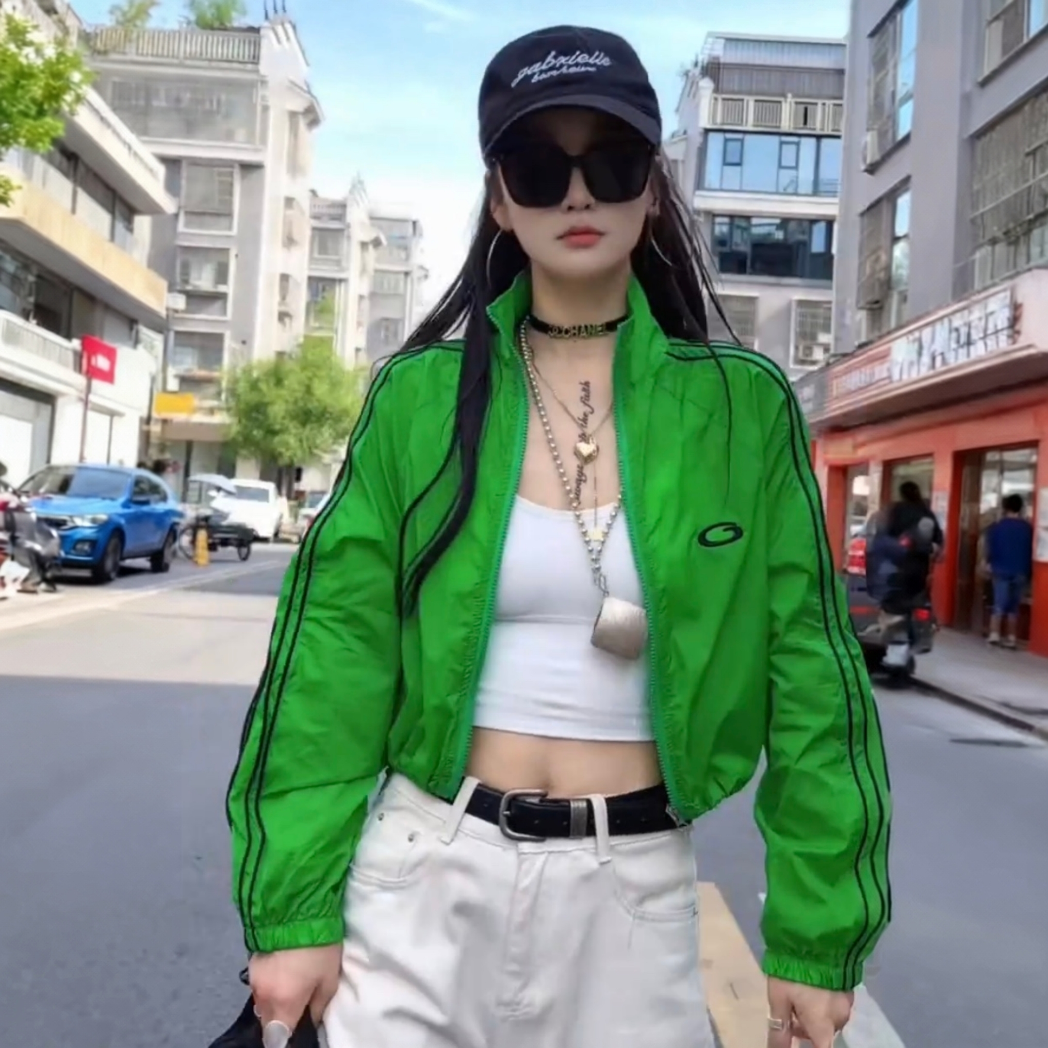 糖果色小众撞色刺绣立领轻薄防晒衣女夏季宽松抽绳收腰超火短外套