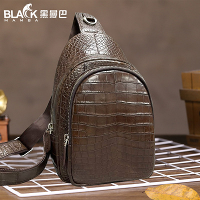 黑曼巴鳄鱼皮肚皮胸包真包大容量小包包男士纯皮棕色潮牌男人