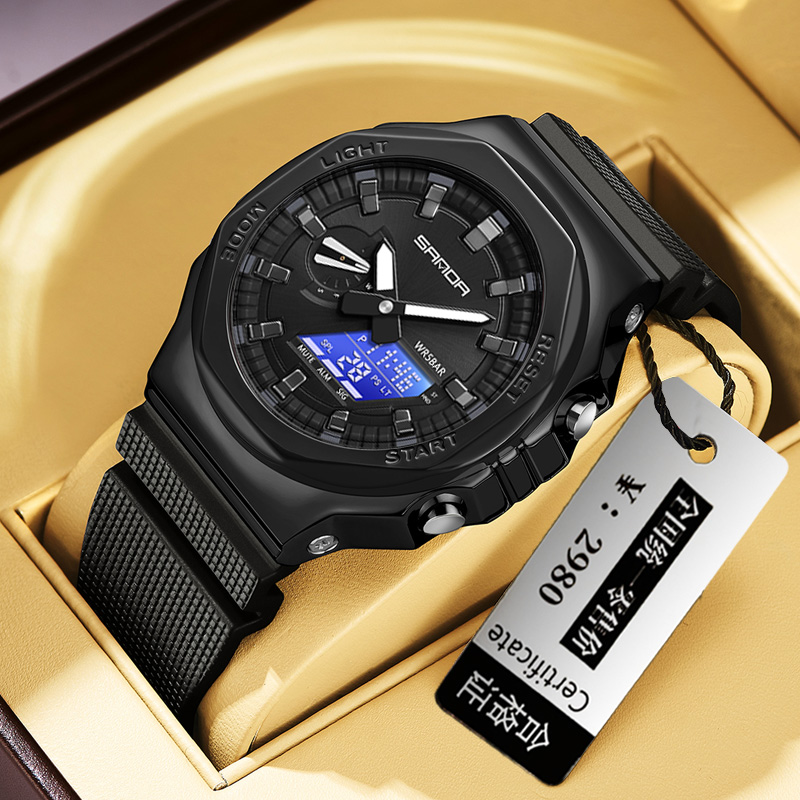 新款卡西殴运动男款钢铁之心手表