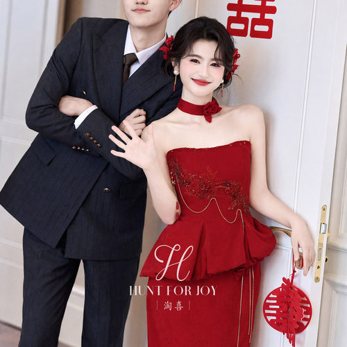 红色绑带收腰订婚新娘敬酒礼服