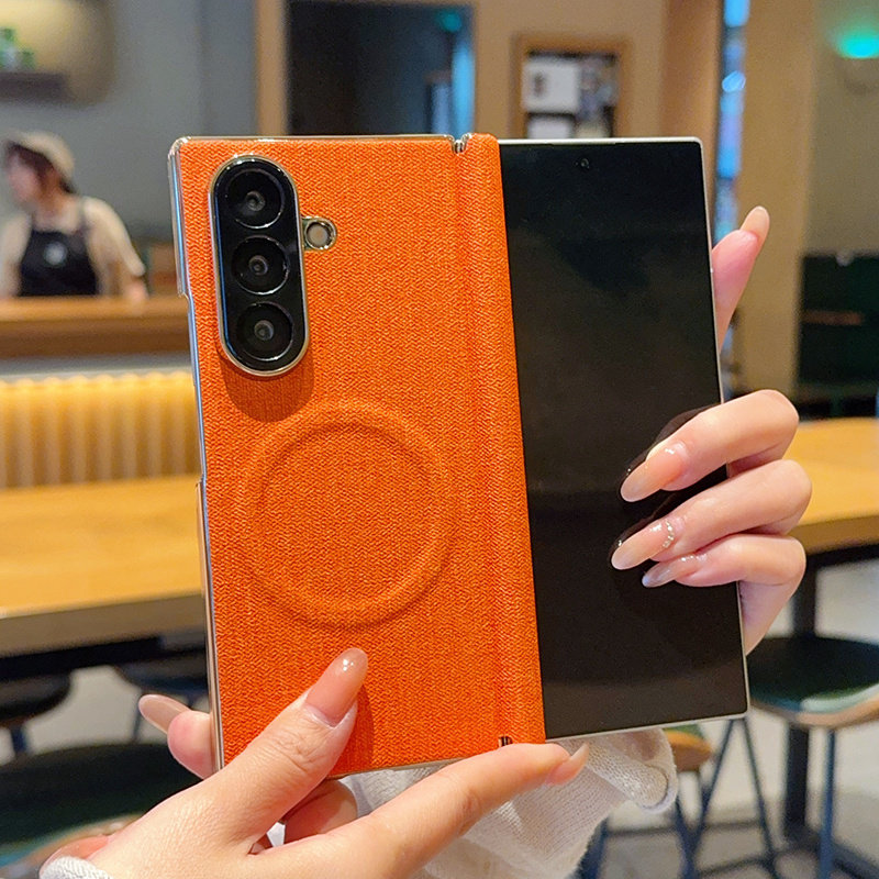 适用于三星ZFold7手机壳磁吸布纹橙色Galaxy双中轴高端荔枝纹SM-F9660保护套新款三星zfold7秋冬电镀金