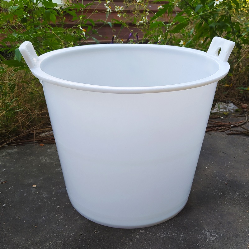 加厚食品级白色水桶牛筋新料熟胶