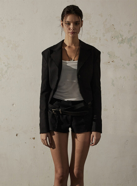 bohemianseoul齐臀西装短裤辣妹低腰显瘦毛边性感百搭小众设计师