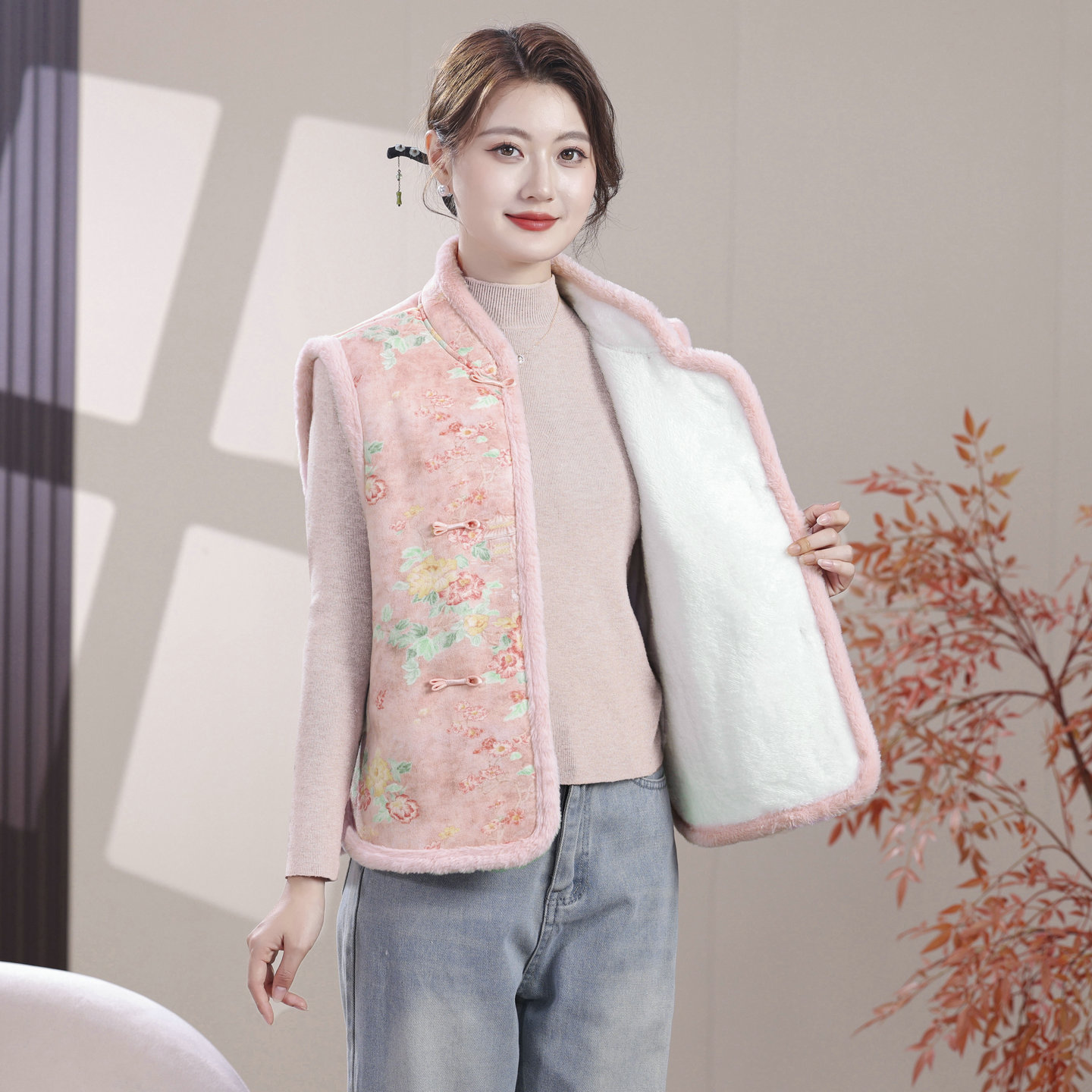 新中式国风复古盘扣印花马甲背心女2025秋冬新款加绒加厚马夹外套