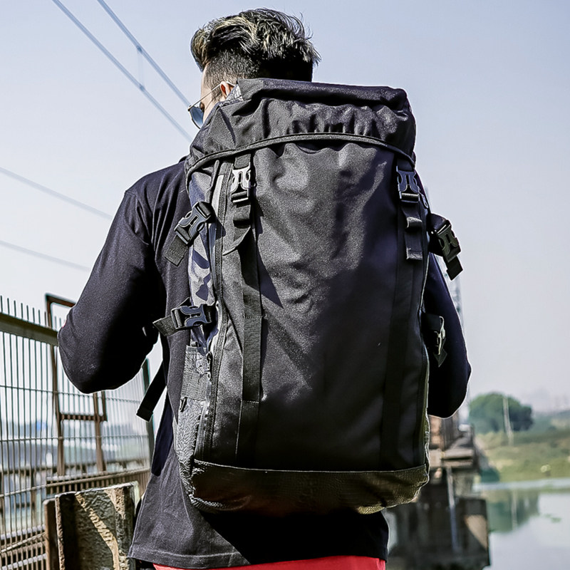 旅行背包男双肩包轻旅游背囊女潮流轻便休闲书包户外大容量登山包