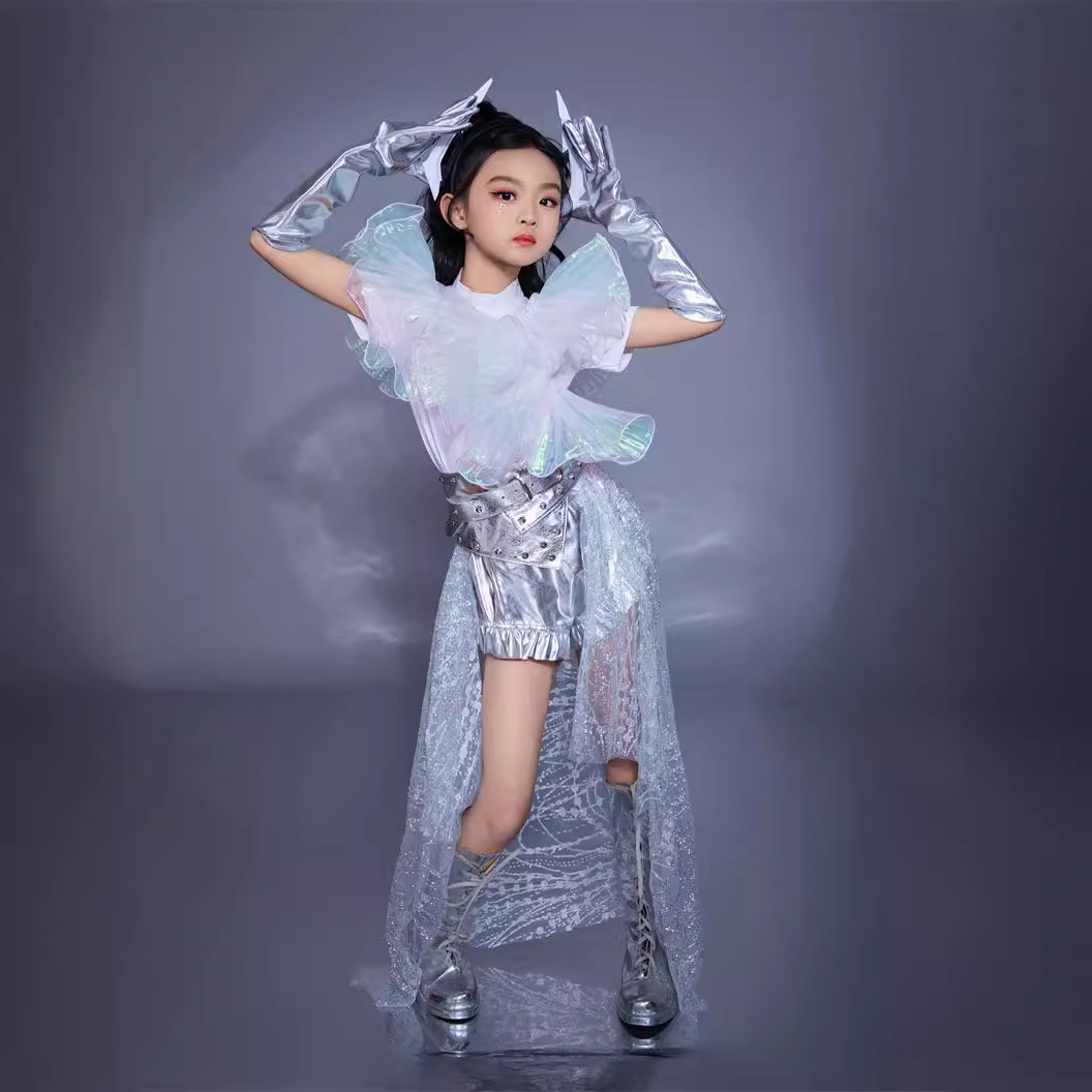 女童銀白花邊短褲套裝元宇宙機(jī)械風(fēng)科技感潮服未來感走秀服7閃光8