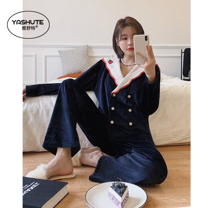 日系草莓甜美女海岛绒冬天睡衣