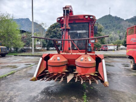 5月10日绵阳存放于北川县桂溪镇甘溪小学内的青贮收获机一台（自走式）网络拍卖公告