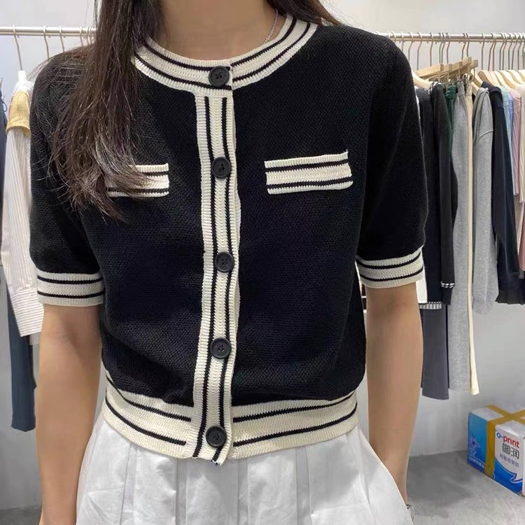 Korean spring and summer Hong Kong flavor college style color matching round neck short small knitted cardigan top