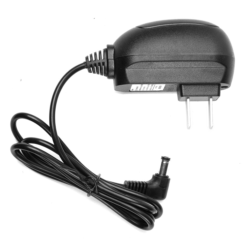 宝峰UV5R充电线宝锋宝锋通用款插头UV82 UV8D UV6R电源器火牛线