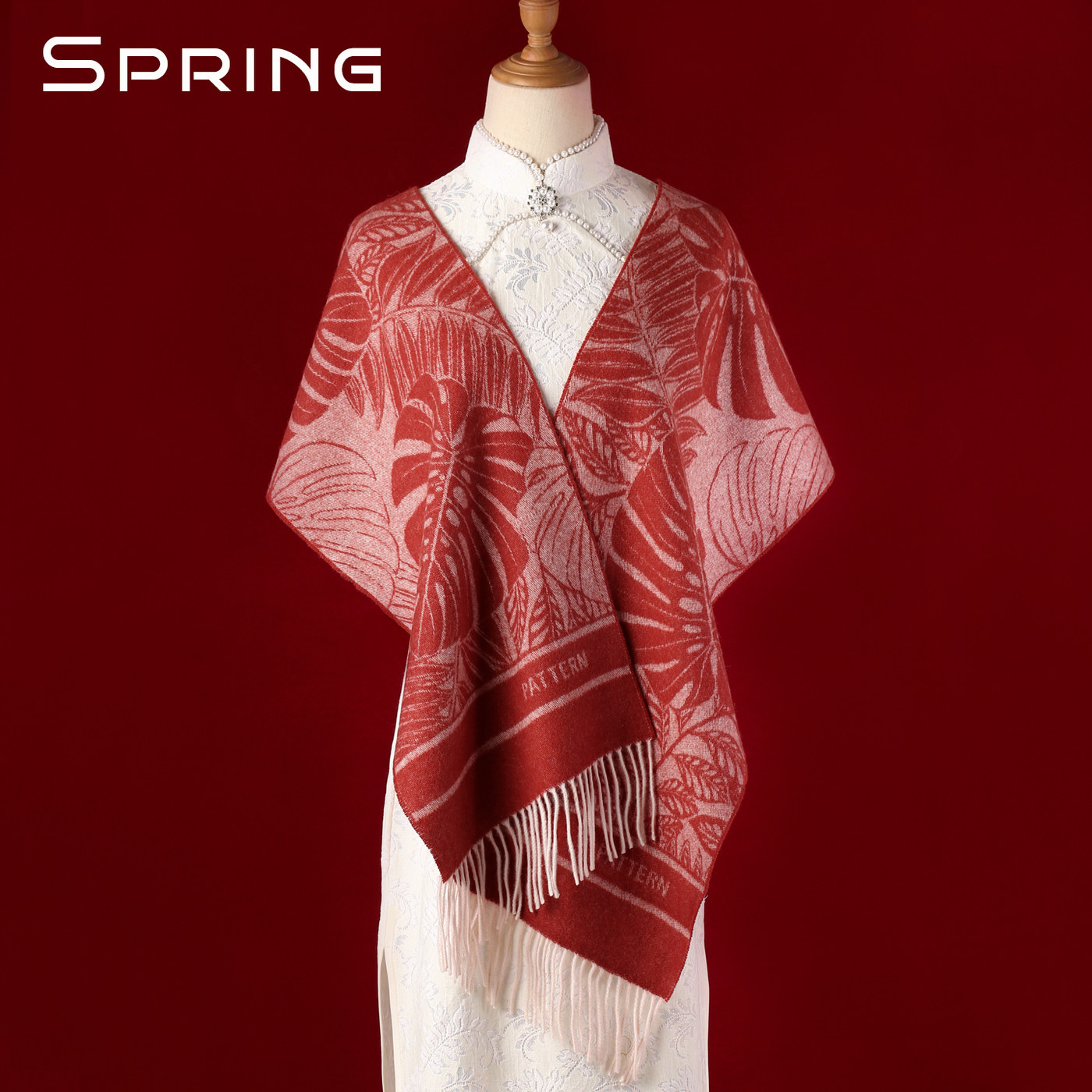 羊毛围巾女外搭秋冬新款提花披肩时尚围脖送妈妈生日礼物礼品盒装,服饰配件/皮带/帽子/围巾,围巾/丝巾/披肩,淘宝优惠券,粉丝福利购,淘宝优惠卷