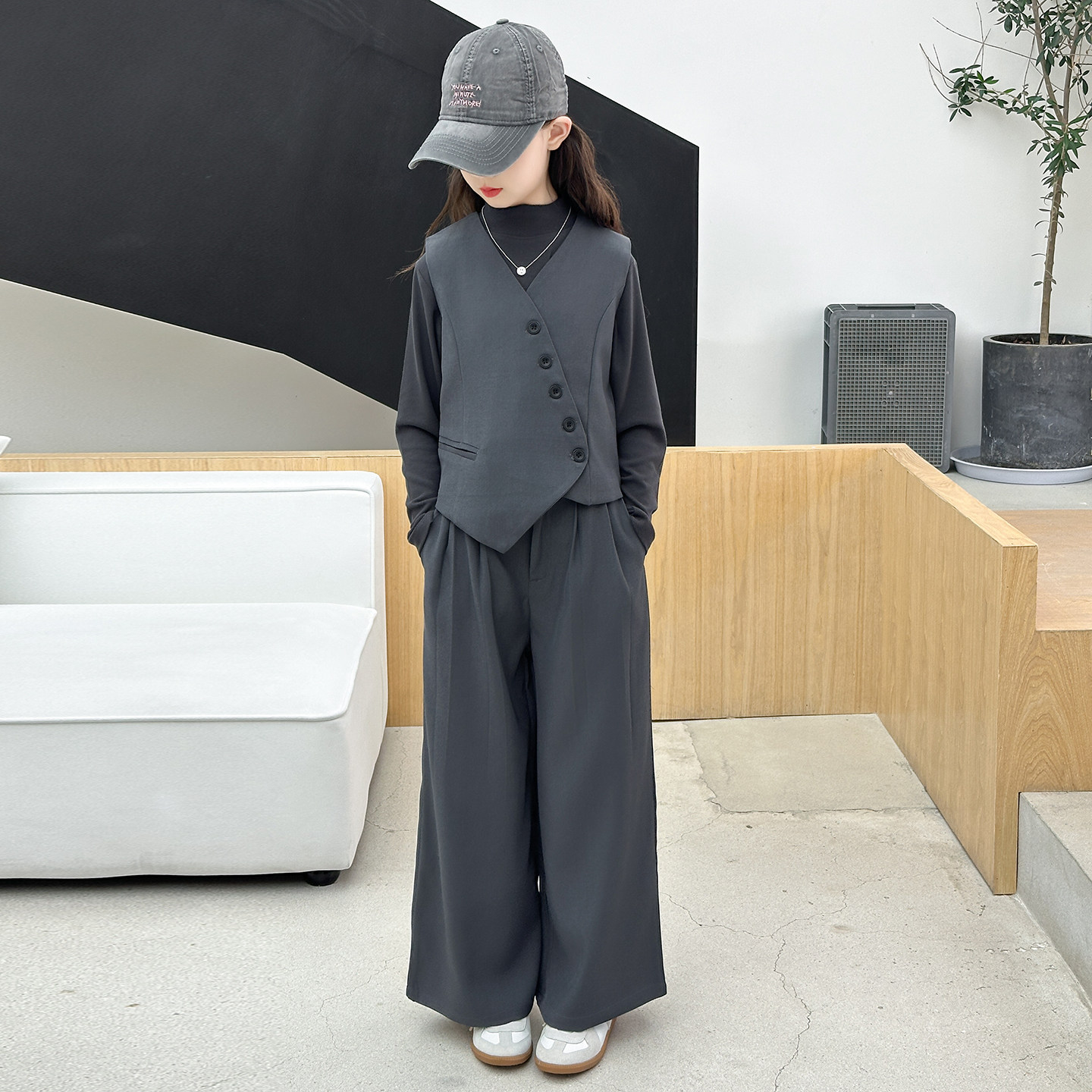 女童灰色韩系高级感套装2026春秋新款大童西装马甲阔腿裤三件套潮,童装/婴儿装/亲子装,套装,淘宝优惠券,粉丝福利购,淘宝优惠卷