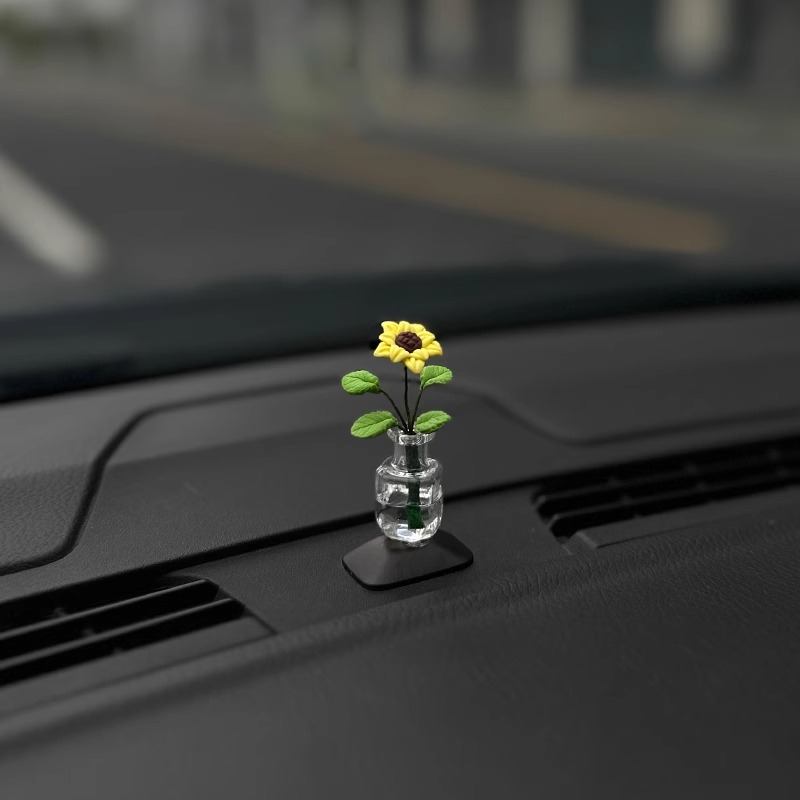向日葵汽车摆件中控台窗边装饰品
