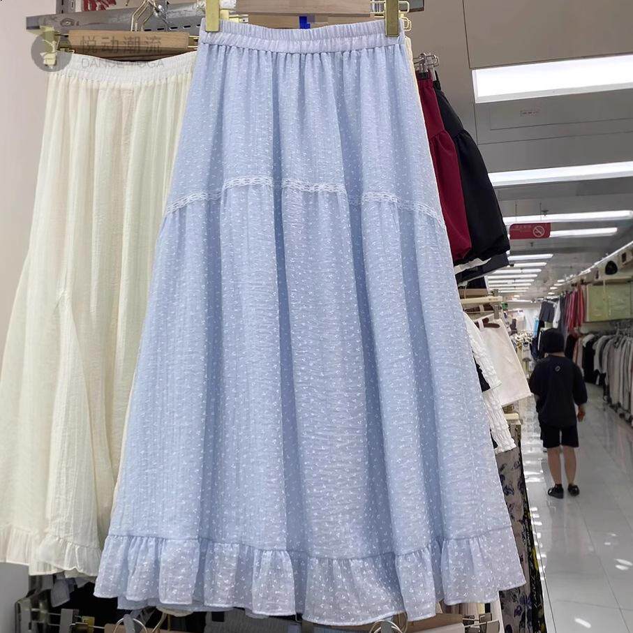 温柔风波点蓝色半身裙女2025春款蕾丝花边拼接显瘦伞裙A字裙