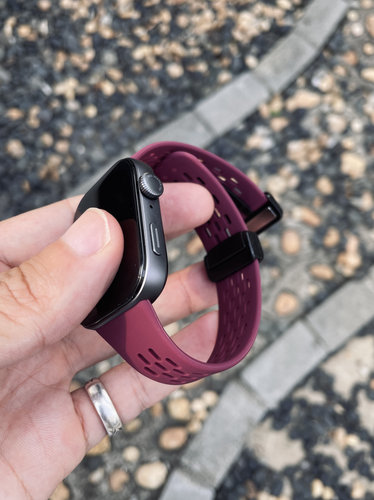 卡客 透气洞洞适用华为Fit3表带软硅胶 折叠磁吸扣Fit4pro镂空男