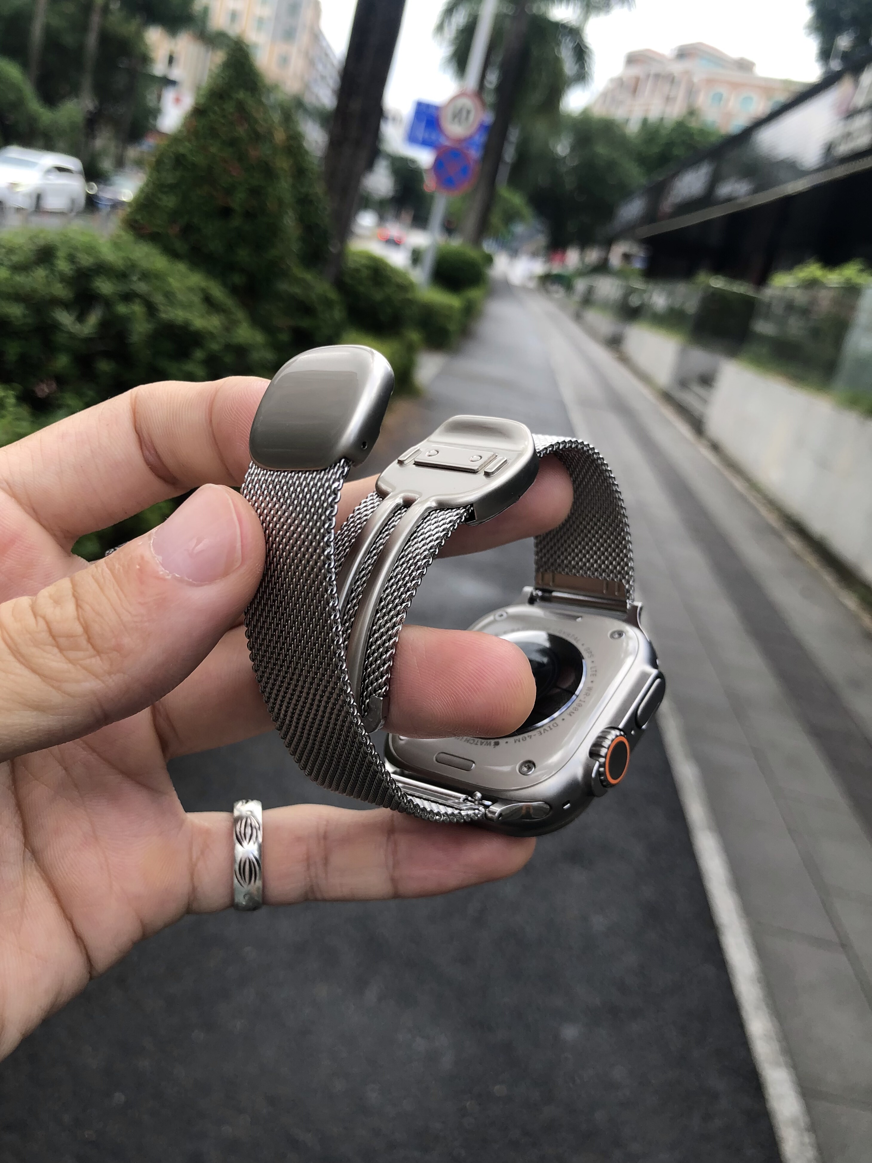 卡客风暴 圆滑扣适用苹果iwatch手表表带Ultra米兰磁吸s10金属s11
