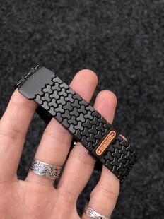 卡客风暴 三角标钢带适用苹果iwatch手表表带s11金属10磁吸ultra3