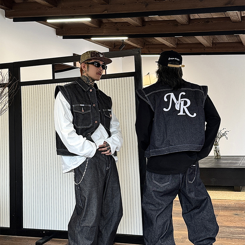 原牛设计字母刺绣双面穿坎肩马甲