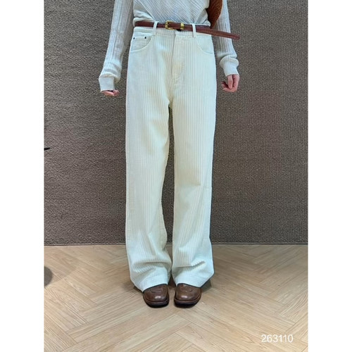 灯芯绒直筒裤百搭通勤休闲裤