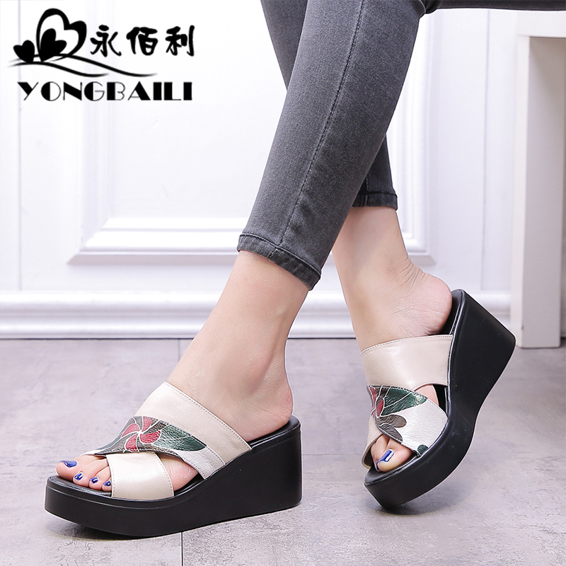 2025夏新款外出坡高跟牛皮拖鞋女休闲厚底松糕鞋女士真皮拖鞋女鞋