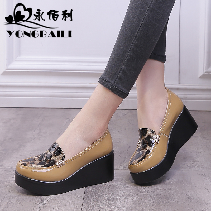 厚底新款漆皮单鞋休闲风皮鞋