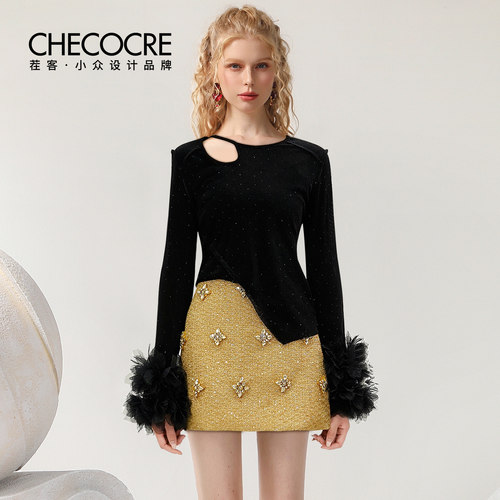 茬客休闲镂空上衣钉珠A字半裙