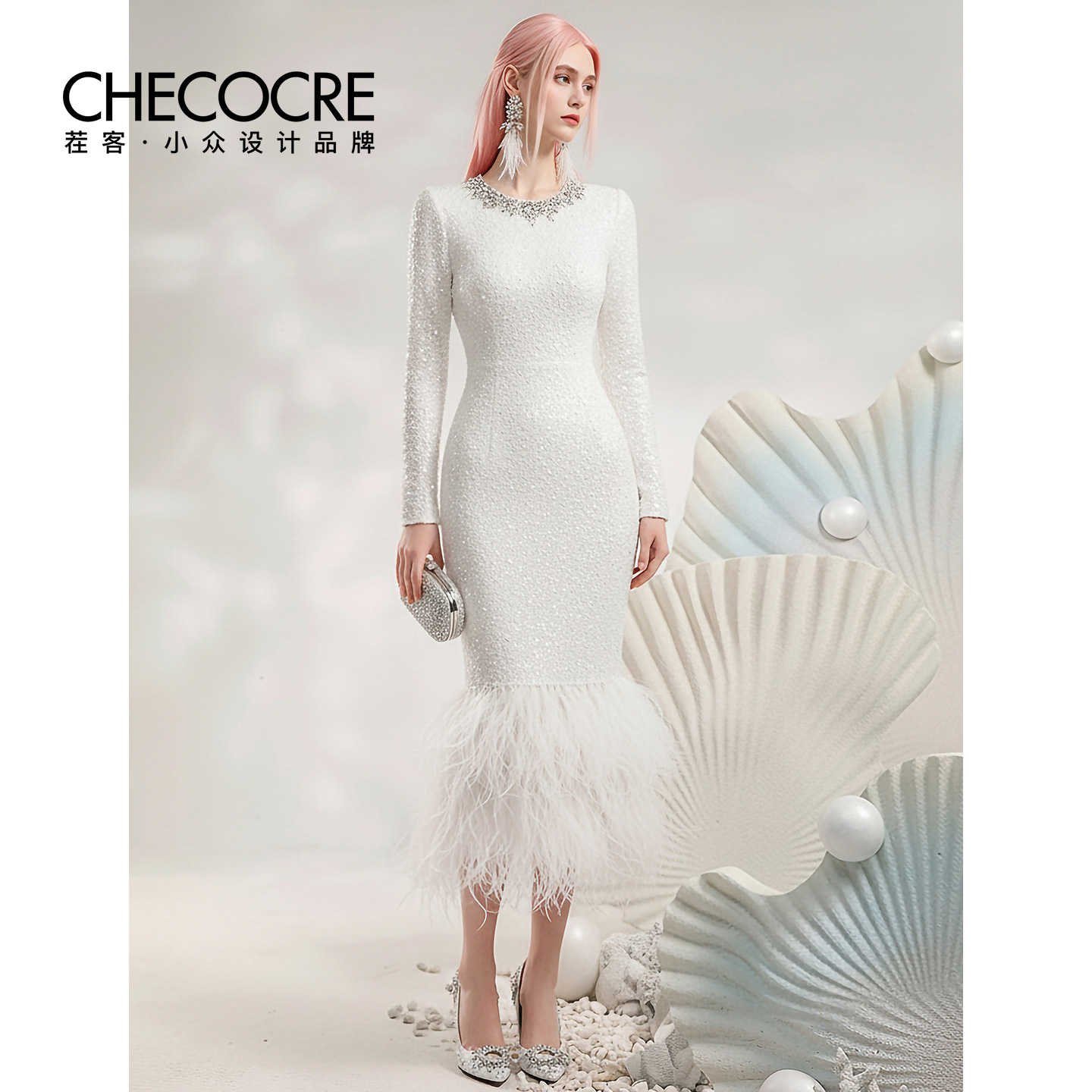 茬客圆领钻饰珠片鱼尾裙