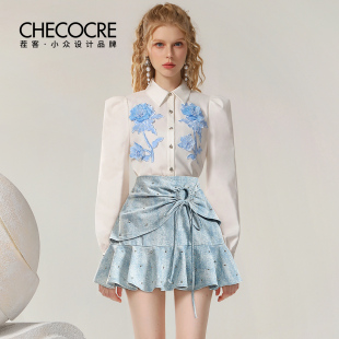 新款 茬客法式 2025夏季 衬衫 立体花朵设计感白色上衣 气质高级感长袖