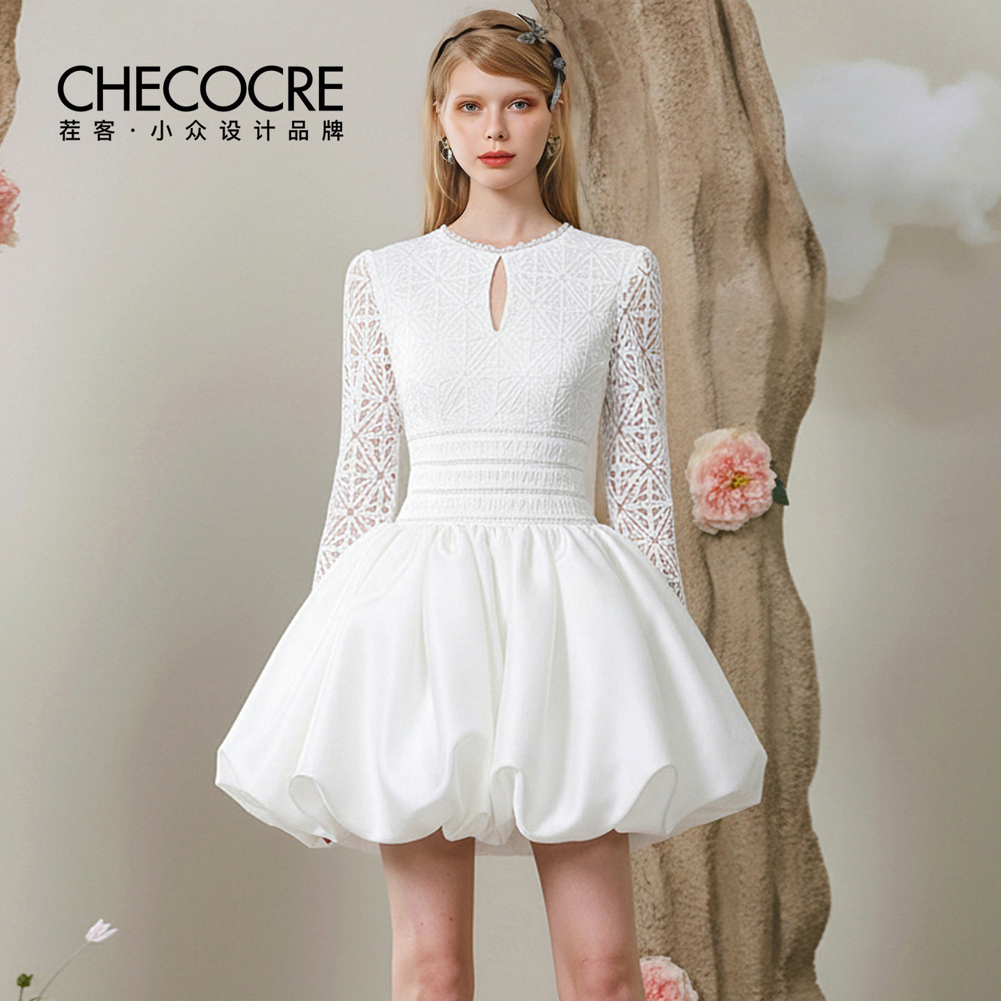 茬客秋冬新款圆领镂空花苞裙