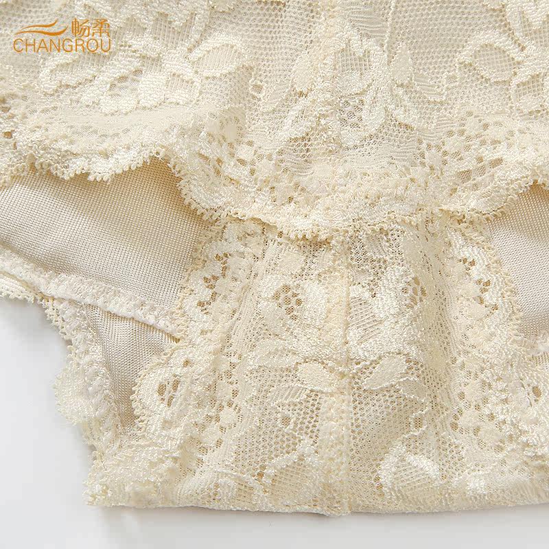 body amincissant sexy en soie - Ref 671941 Image 4